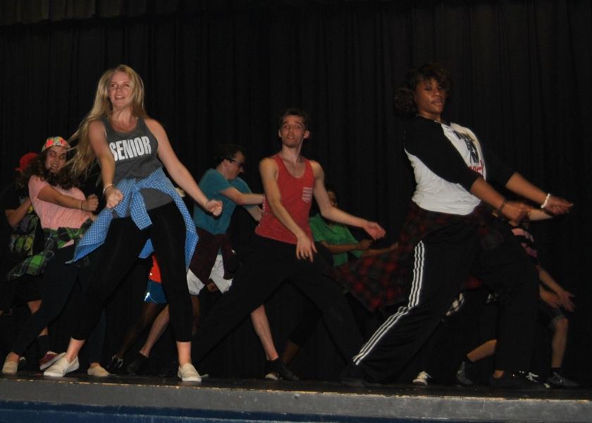 Sophomore (from left) Avery Grillo, senior Hannah Willis, Justin Duhon and sophmore Angelique Maxwell dance to groovy song Soul and Dance by Milky Chance. 