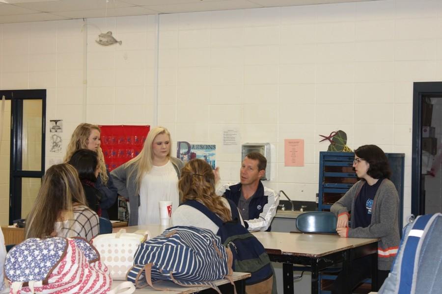 Oct. 6, 2015 - Art club discusses future projects for the club. Art teacher Todd Little sponsors the club, which meets on Tuesday mornings in the art room.