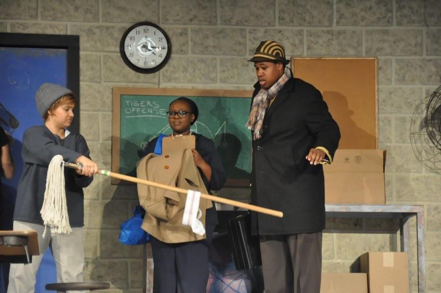 Juniors Jordan Bobbitt and Devin Fourqurean and seniors Hue Walsh and Anna Hall performed all three nights, demonstrating no difference in attitude or acting no matter their castmates. 