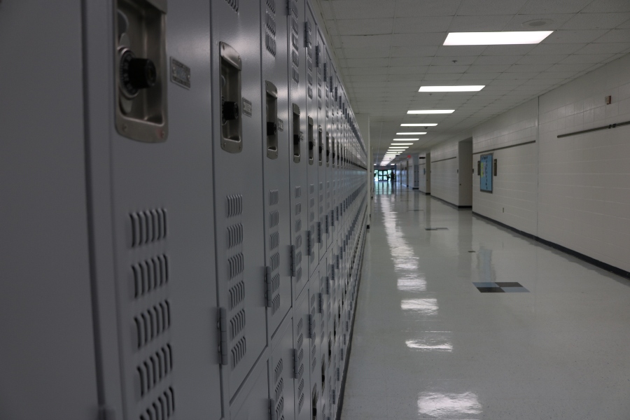 The+700+hall+lockers+received+a+fresh+coat+of+paint+along+with+the+rest+of+the+lockers+around+the+school.+This+advancement+to+the+school%2C+along+with+new+water+fountains+with+bottle+filling+features%2C+new+lighting%2C+and+new+hand+dryers+highlight+many+of+the+changes+around+Starr%E2%80%99s+Mill+for+the+2017-2018+school+year.