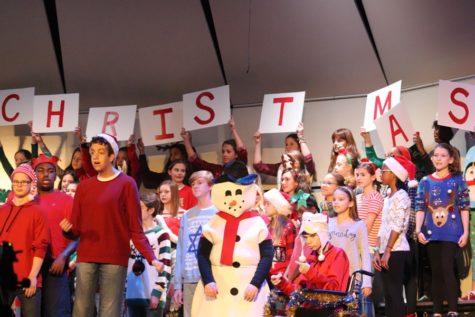 The Starr’s Mill CBVI class, the sixth grade women’s chorus, and the Men of the Mill performed their music show on Dec. 8. It was a sing-along show, composed of songs that the students picked out.