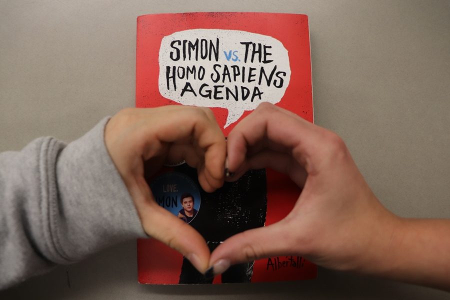 “Love, Simon” is the movie adaptation of Becky Arbertalli’s book “Simon vs. the Homo Sapiens Agenda.” Though the movie represents the book much better than many other adaptations, there are still things that deviate. 