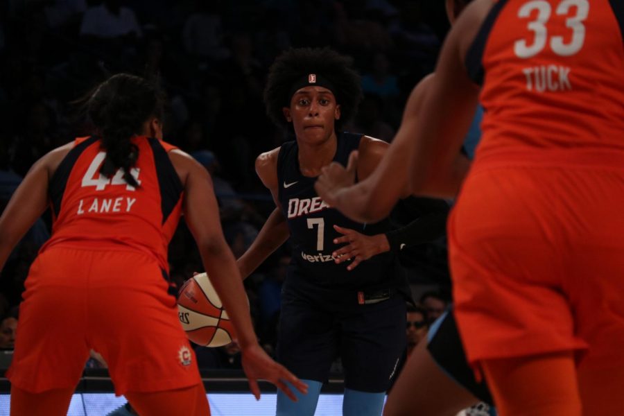 Guard Tiffany Sykes brings the ball up the court.  Sykes, the Dream’s top draft pick in 2017, returned to the lineup after missing five games due to a right foot injury.