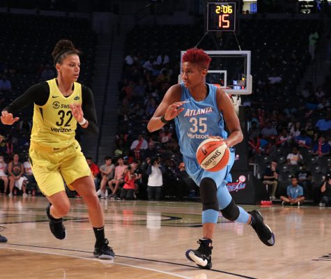  Star forward Angel McCoughtry drives to the basket. McCoughtry, a nine-year WNBA veteran, scored a team-high 26 points along with four rebounds.
