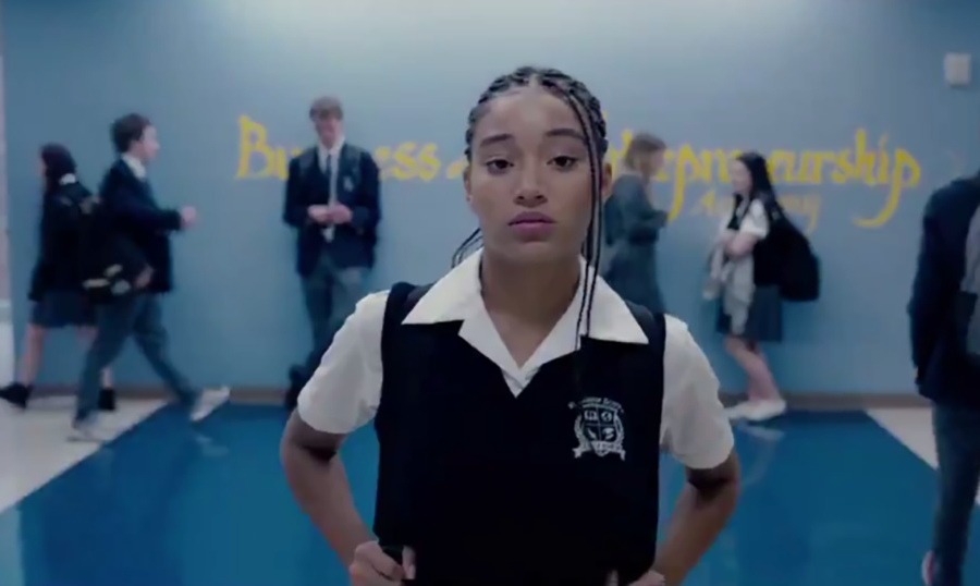 Starr+Carter%2C+played+by+Amandla+Stenberg%2C+walking+the+halls+of+Williamson+Prep.+%E2%80%9CThe+Hate+U+Give%E2%80%9D+shows+how+teen+movies+are+growing+up+from+their+normal+romances+and+talking+about+issues+that+are+plaguing+America.+This+movie+gives+an+insight+into+police+brutality+against+black+people+and+it+confronts+racism+against+all+minorities.+