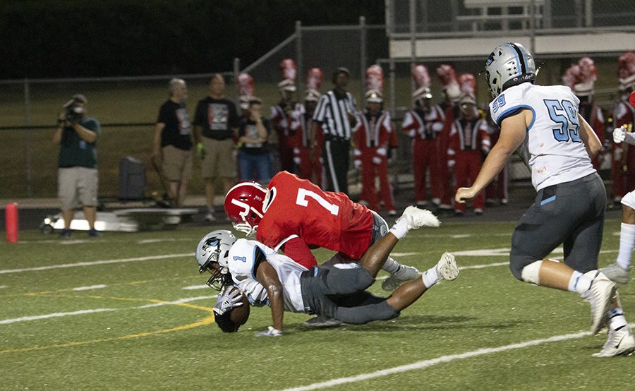 Senior Kalen Sims runs the ball against Jonesboro. Sims had another strong performance on the ground, totaling 119 yards on 25 carries, and one touchdown.