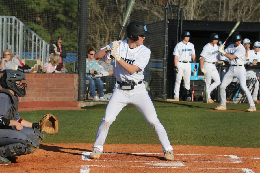 Junior second baseman Evan Harrah prepares to hit the ball. Due to a lack of hitting and struggling against Northgate’s batting late in the game, the Panthers lost 6-2. Starr’s Mill is now 1-3 in region play.