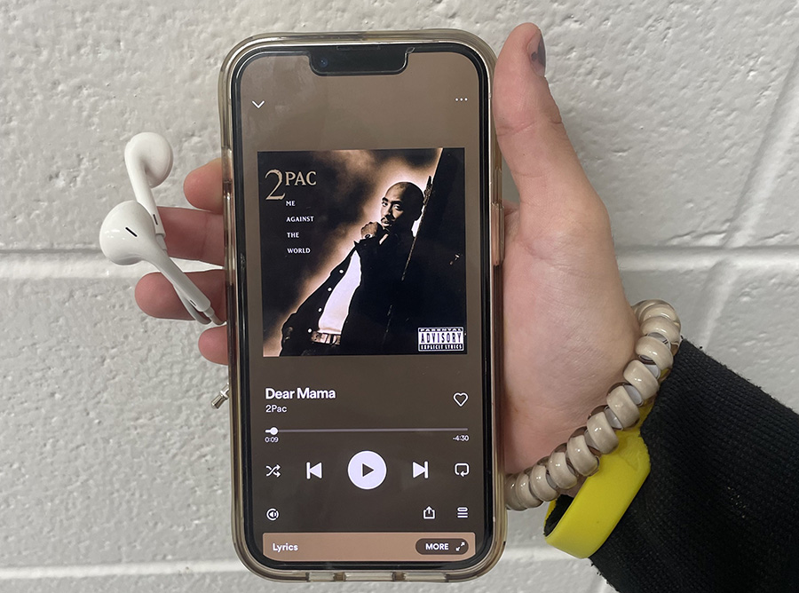 Senior Alexis Arias is listening to “Dear Mama” by 2Pac. The song is a message from 2Pac to his mother detailing how he still cares for her even though she’s not the best.