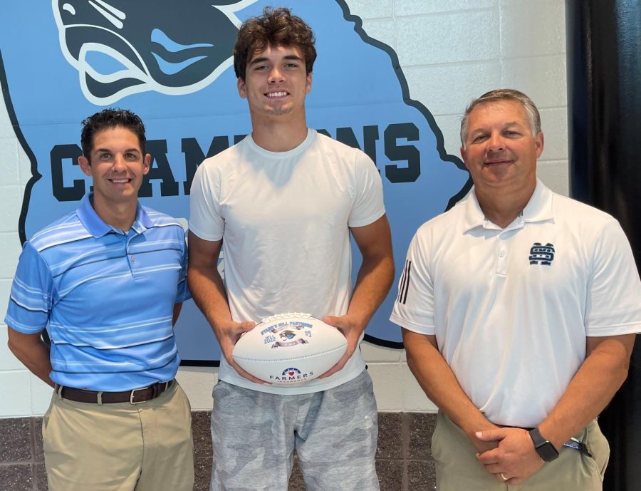 Senior Josh Phifer has been selected as the fifth Farmers Insurance Player of the Week for the fall sports season. Phifer was chosen by head coach Chad Phillips for his leadership skills.