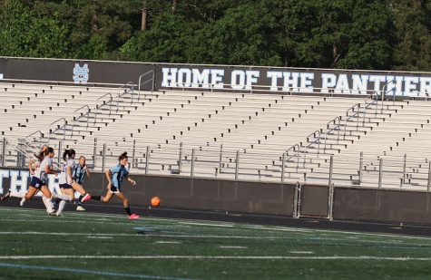 Junior Mia Hargrove dribbles the ball down the field. This was the second round of state playoffs for the Lady Panthers. After winning the first round in a mercy rule, they nearly made a streak as this match ended in triumph over the Spalding Jaguars, 9-0. The Panthers now advance to the third round of state playoffs.