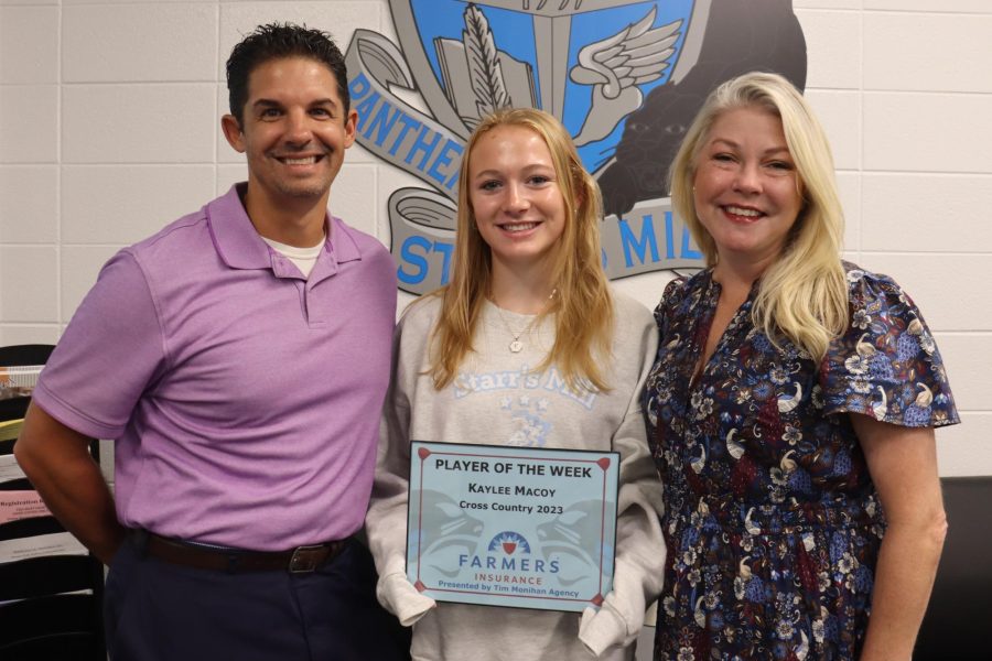 Senior Kaylee Macoy was recognized by Farmers Insurance as the seventh Player of the Week for the fall sports season. Cross country head coach Kelly Rock chose Macoy because of her leadership abilities and her performance while running.