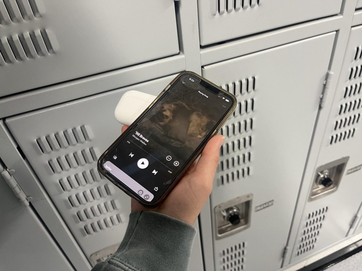 Senior Hope Delaney is listening to “98 Braves” by Morgan Wallen. The song is about the 1998 Braves falling short of winning the World Series, similar to some life relationships not working out.