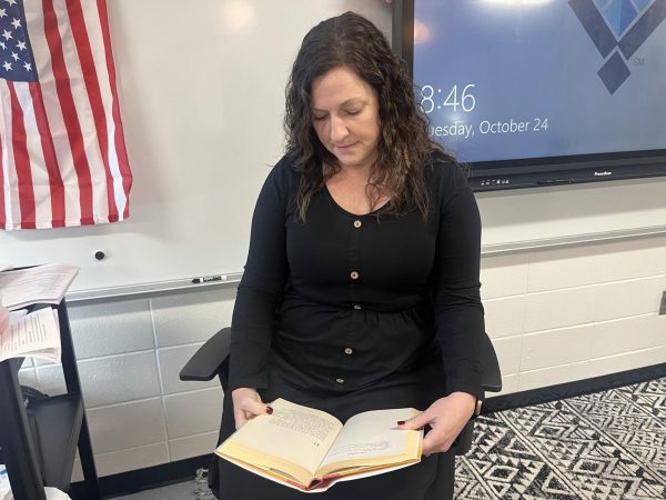 English teacher Ashley Collins recently read “Black Cake” by Charmaine Wilkerson. This fictional generational story focuses on the history and memories of past relationships between a deceased mother and her two children. It also talks a lot about heritage and identity. 