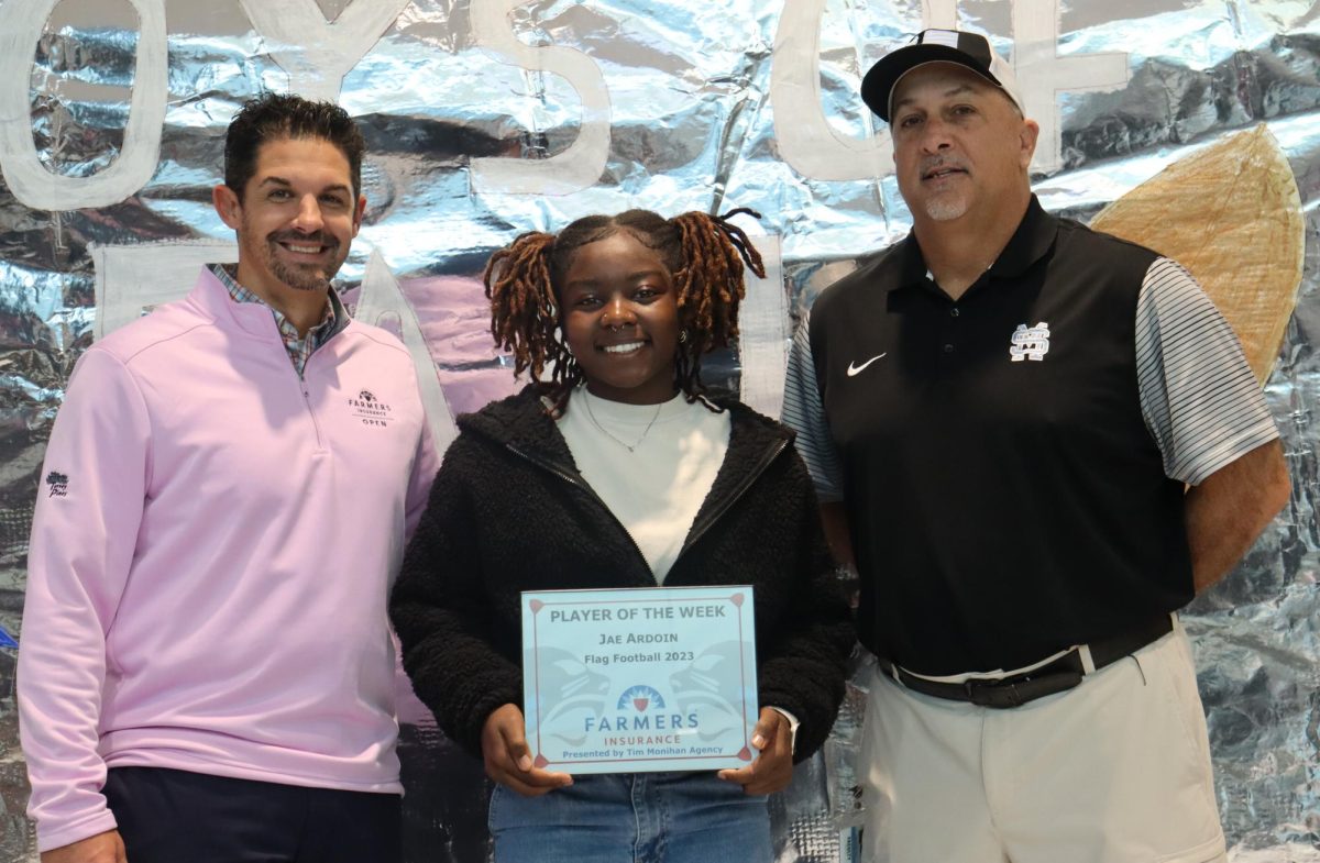 Senior Jae Ardoin has been selected as the 12th Player of the Week for the fall sports season. She was chosen by head coach Mark Williamson for her growth as a player.