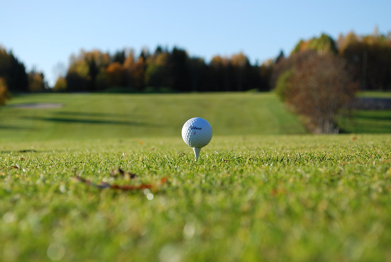 Golf is an interesting sport and one that millions of people are captivated by. Golf has made its way all over the world, maybe one day I will understand it. Photo via Flickr (Tord Sollie) under Creative Commons license.