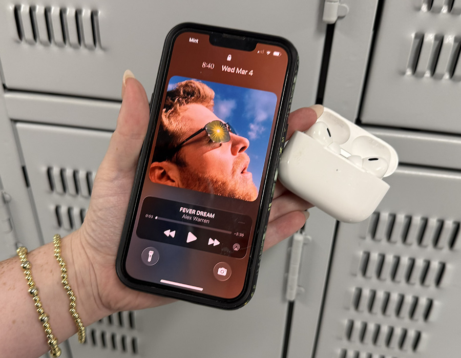 Junior Ella Macoy has recently been listening to “Fever Dream” by Alex Warren. The song explains the deep intense feelings that come with falling in love. 